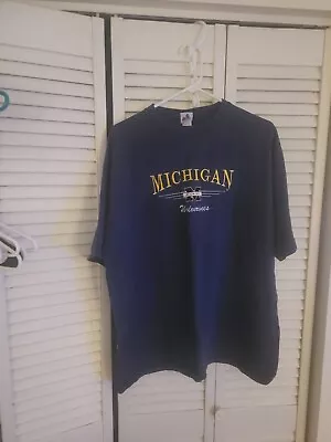 Men's Michigan Wolverines XL Blue Tshirt • $9.99