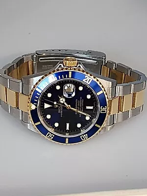 Rolex Submariner 16613 18K/SS 40MM Blue Dive Watch.  Y  Serial. SEL Bracelet.  • $10600