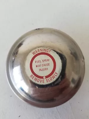 Vintage Gas Cap 7F15 - Classic Auto Fuel Accessory Collector's Item • $18.74