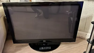 LG 42PQ3000 TV 42 Inch Collection Only • £60