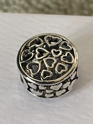 £20.95 • Buy Pandora Moments Open Hearts Charm