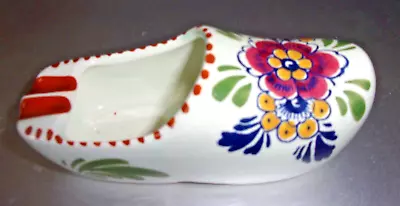 Vintage Delft Holland Hand Painted Ceramic Two  Cigarette Dutch Clog Ashtray • $10.99