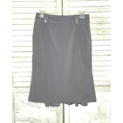 MONTON Grey Pinstripe Skirt Size 4 • $28