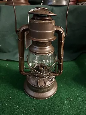 Vintage 1923 Dietz Little Wizard Kerosene Lantern Original Globe Patina • $31