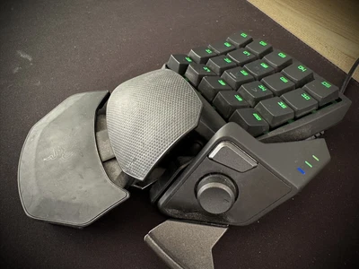 $60 • Buy RAZER Orbweaver Chroma Single Handed Gaming Keypad RGB Mechanical