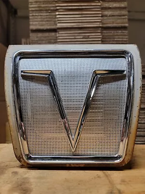 $200 • Buy 1961 Pontiac Catalina Rear Seat Speaker Grill