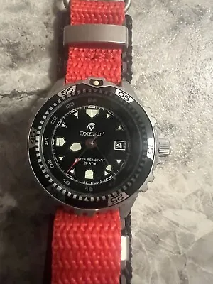 Momentum M1 Red Dial Dive Watch. • $100
