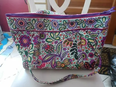 Vera Bradley Miller Bag In Retired Viva La Vera Pattern - Very Hard To Find  • $72