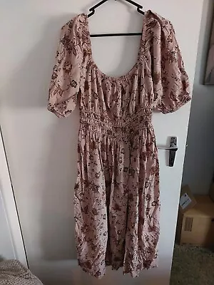 Floral Maxi Dress Size 12 • $20