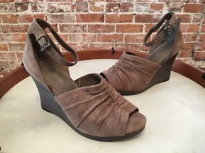 B Makowsky Andrea Ruched Taupe Suede Wedge Ankle Strap Sandal 8.5 Sale • $19.95