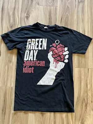 Vtg Green Day Shirt Medium American Idiot Black Short Sleeve • $15.97