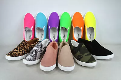 NEW Women's Classic  Slip On Casual Flat Sneaker Shoes Size 5 - 10 • $19.99