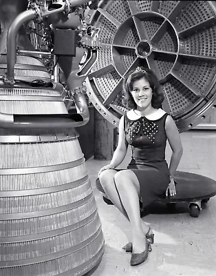 1968 Miss NASA With An Apollo Rocket Engine 8x10 Photo #1 On 8.5  X 11  • $13