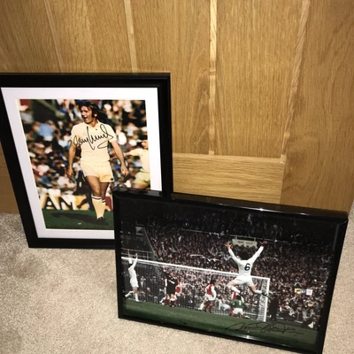 £14.99 • Buy Leeds United Signed Picture Tony Currie & Clarke Scores At Wembley (Hunter) 