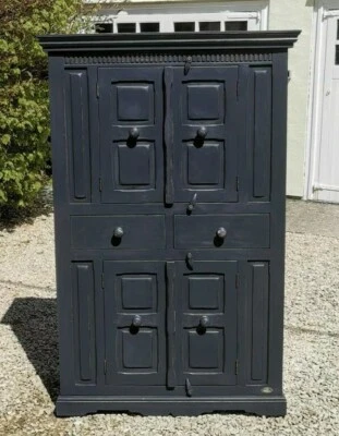 £795 • Buy Kare Design Lightly Distressed Solid Oak Linen/pantry Cupboard In Railings F&b