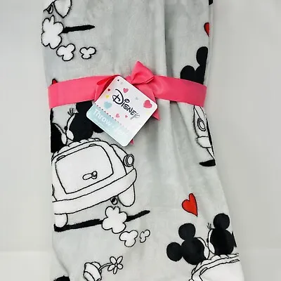 Disney Mickey & Minnie Mouse Throw Blanket 50”x70” Valentines Day Anniversary • $42.99