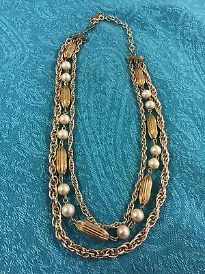 Coro Vintage 3 Strand Pearl Bead Necklace Guc  • $4.99