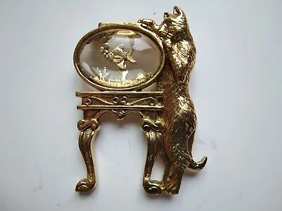$25.19 • Buy VTG 1928 Jewelry Co Gold Tone Jelly Belly Lucite Cat Goldfish Bowl Brooch Pin