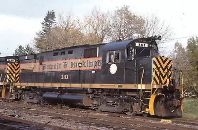 Detroit & Mackinac C425 # 381 @ Grayling MI Feb 1989 • $2.65