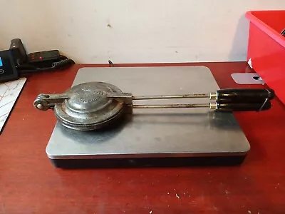 Vintage Toas-Tite Sandwich Pie Maker 1940s Tool. Patent No. 2463439 Campfire • $15