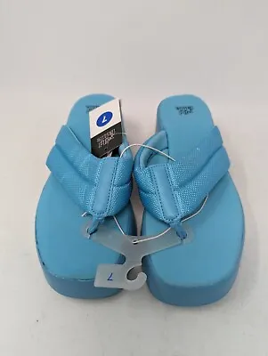 Wild Fable Women's Angela Platform Memory Foam Shoe Flip-flop Sandals Blue • $1.69