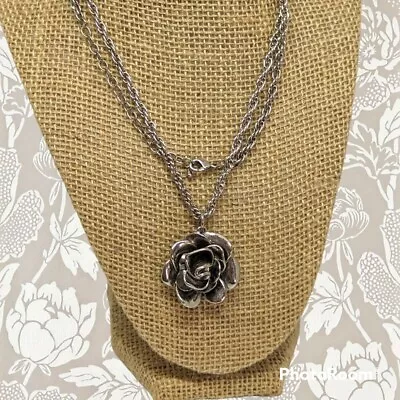 Macy's Silver Rose Necklace  Rope  Length • $20