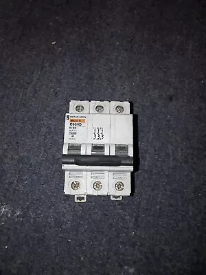 Merlin Gerin MCB 32 Amp Triple Pole 3 Phase Breaker Type D 32A C60HD332 25732 • £8