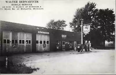 Marlette Michigan MI Bednaryczk Mobile Gas Station Postcard • $7.91