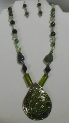 Vintage Silver-tone Green/Black Glass/Bead/Rhinestone Pendant Necklace/Earrings  • $35