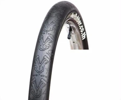 $55 • Buy Vee Rubber Twinz Urban/Commuter Tire 26 X 2.125 Wire Bead Black Bike