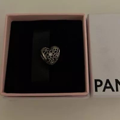 Pandora Heart Charm • £6