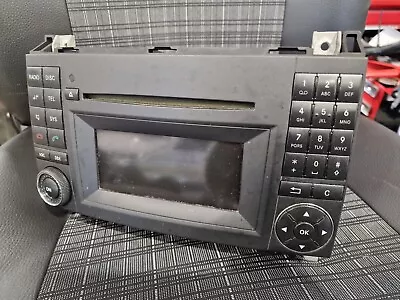 Mercedes-Benz MF2830 CD Radio Player - A1699002000 • £30