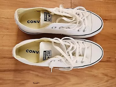 Converse Chuck Taylor All Star Platform Ox - White - US7 UK5 EUR 37.5 • $60