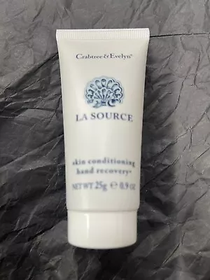 Crabtree & Evelyn La Source Hand Recovery Hand Scrub 25g • £19.99