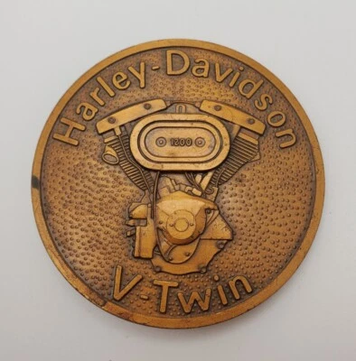 $34.80 • Buy Harley Davidson V-Twin Motorcycle Engine Vintage Round Brass Belt Buckle
