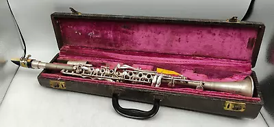 1946 The Regent - Ohio Band Instrument Co. - One Piece Metal Clarinet W/ Case • $177.99