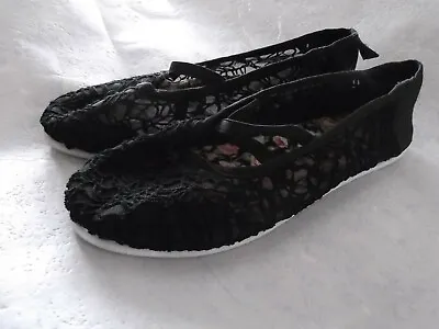 £5.99 • Buy Ladies Miss Fiori Lace Flat Summer Shoes Colour: Black  Size: 3   Will Fit A 5