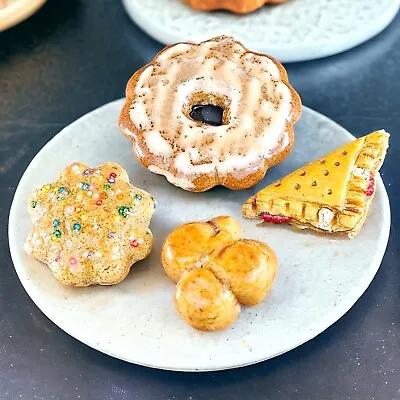 VTG Fridge Magnet Realistic Faux Pastry Food Baked Cookies Glazed Sprinkles Lot • $34.40