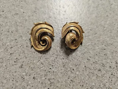 Vintage Jomaz Clip On Earrings SWRIL Gold Tone. SIGNED • $35.99