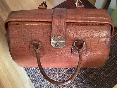 Vintage Leather Gladstone Doctors Bag - Made By Foresca Nsw  Aust • $60