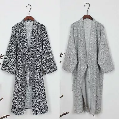 Fashionable Men's Japanese Classic Bathrobe Kimono Yukata Nightwear Robe • £21.58