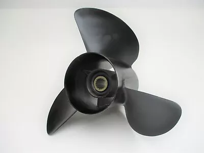 13 3/8  X 25 Pitch Painted  M  SS Propeller For 150-250 HP Yamaha 15 Spline • $599.99