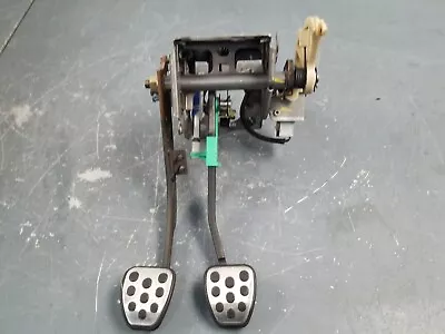 2003 03 04 Ford Mustang Cobra SVT Brake / Clutch Pedal Assembly #2721 P10 • $269.99