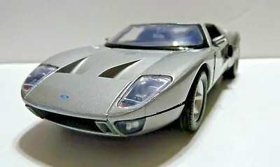 Pre-owned Motormax 1:24 Scale Diecast Model Ford Gt Concept Silver  • $22.09