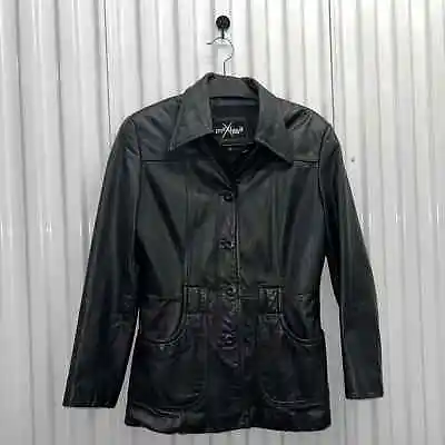 Wilsons Size Medium Classic Sleek Collared Goth Moto Leather Mini Trench Jacket • $29.95