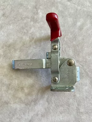Good Hand Vertical Toggle Clamp 'T' Handle & Low Profile GH-12131 • $4.75