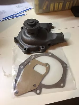 1948-50 Packard Water Pump • $224.99