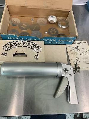 Vtg Wear Ever Aluminum COOKIE GUN Thickness Control Pastry Press 9 Discs 3 Tips • $23.99