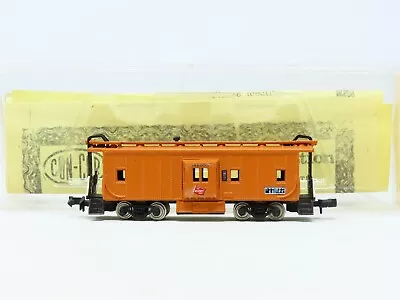 N Scale Con-Cor MILW Milwaukee Road Bay Window Caboose #169000 • $21.95