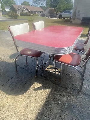 Vintage Formica Kitchen Table And Chairs • $300